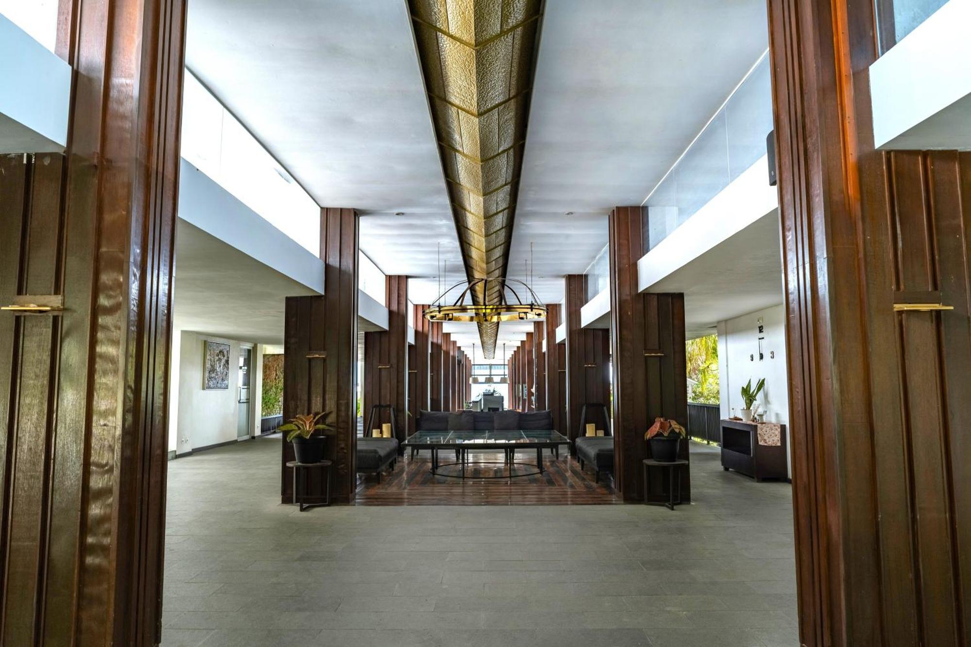 Estrella Hotel&Conference Luwuk Esterno foto